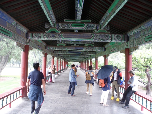 Covered-walkway