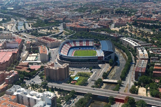 Vista_del_estadio_Vicente_Calderón_y_la_M-30