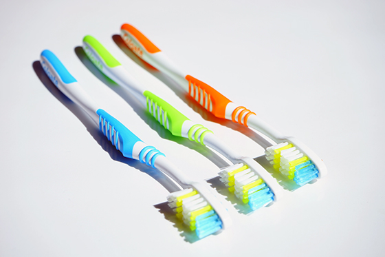 toothbrushes-Main