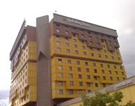 DMU academic's book about landmark 'war hotel' and the journalists who reported from it could become major TV drama