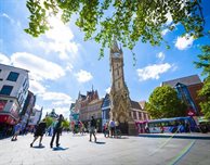 Leicester students earn the second highest term-time income in the country