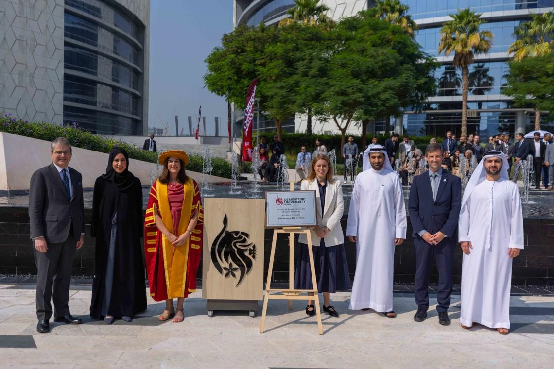 Paul Woodgates, HE Aisha Abdulla Miran, VC Professor Katie Normington, HRH Princess Beatrice, Abdulla Belhoul, PVC International Simon Bradbury, and Ammar Al Malik