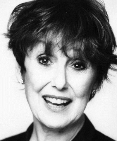 UNA-STUBBS-GRADS-MAIN