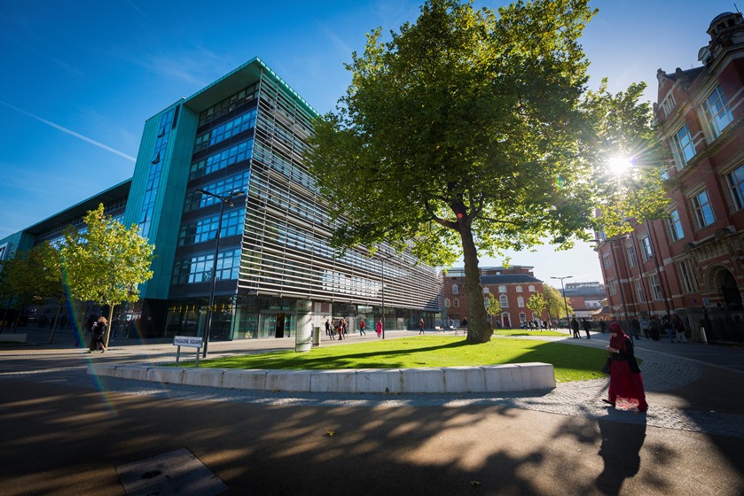 DMU-Central-2013-728