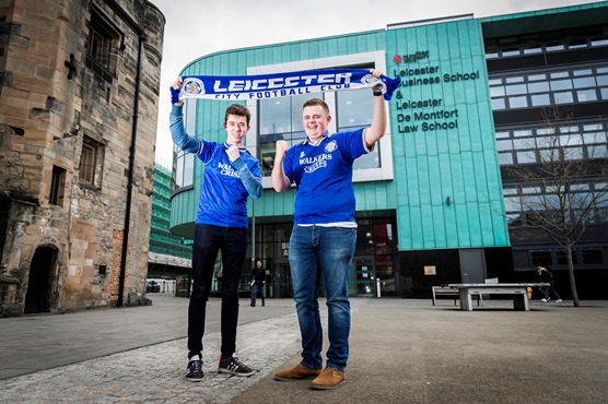 BACKING THE BLUES main