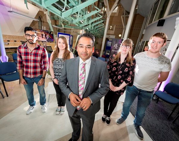 Students help Channel 4 News broadcast EU referendum debate live from DMU
