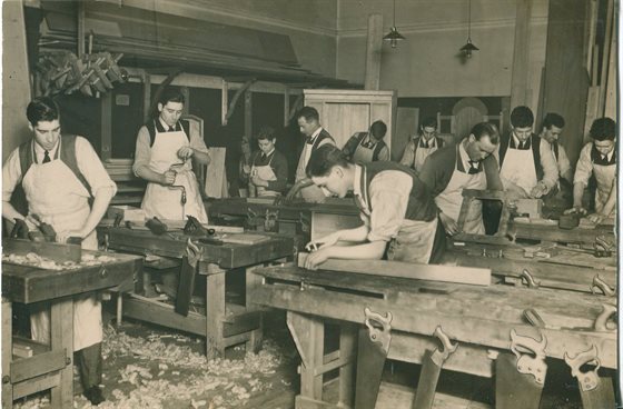 1920s cabinet making