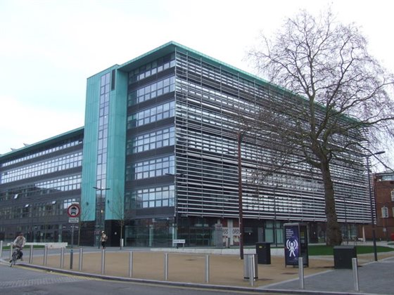Hugh_Aston_Building,_De_Montfort_Uni,_Leicester
