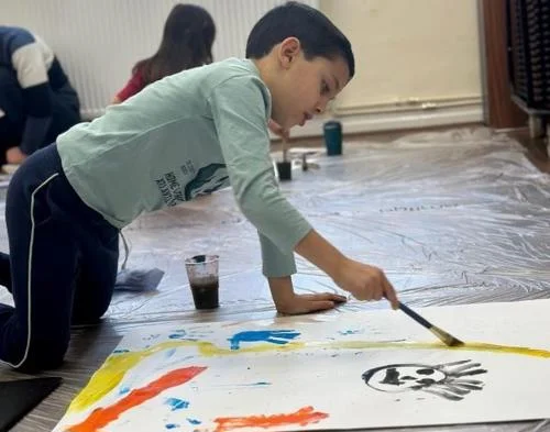 DMU graduate Emma brings art to children in the Leicester community