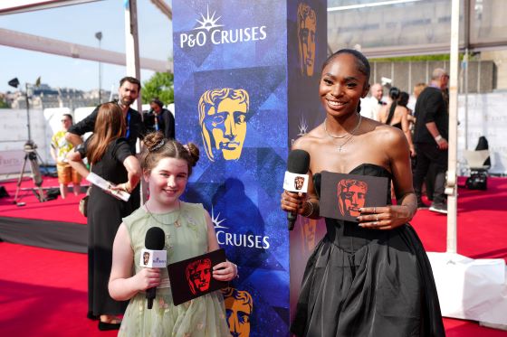 PRECIOUS STORY - wide pair