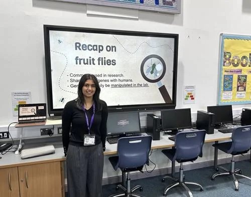 DMU researcher revels in taking her neuroscience research into school