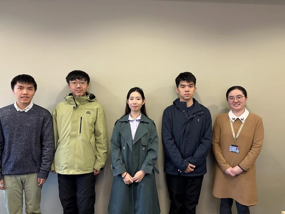 Accounting and Finance students Zhiyuan Xiong, Xiangfei Zhang, Xuanye Wang, Wenjin Peng with Senior International Student Lecturer Di Zhang