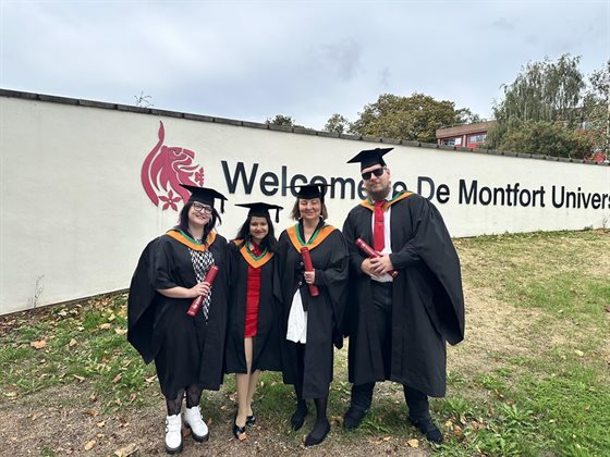 DMU Grads 3
