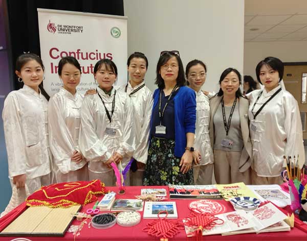 un-chinese-language-day-1