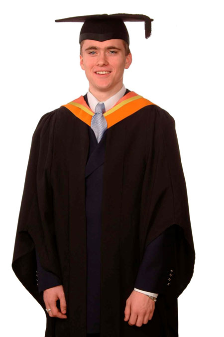 regraduation-front-img-one