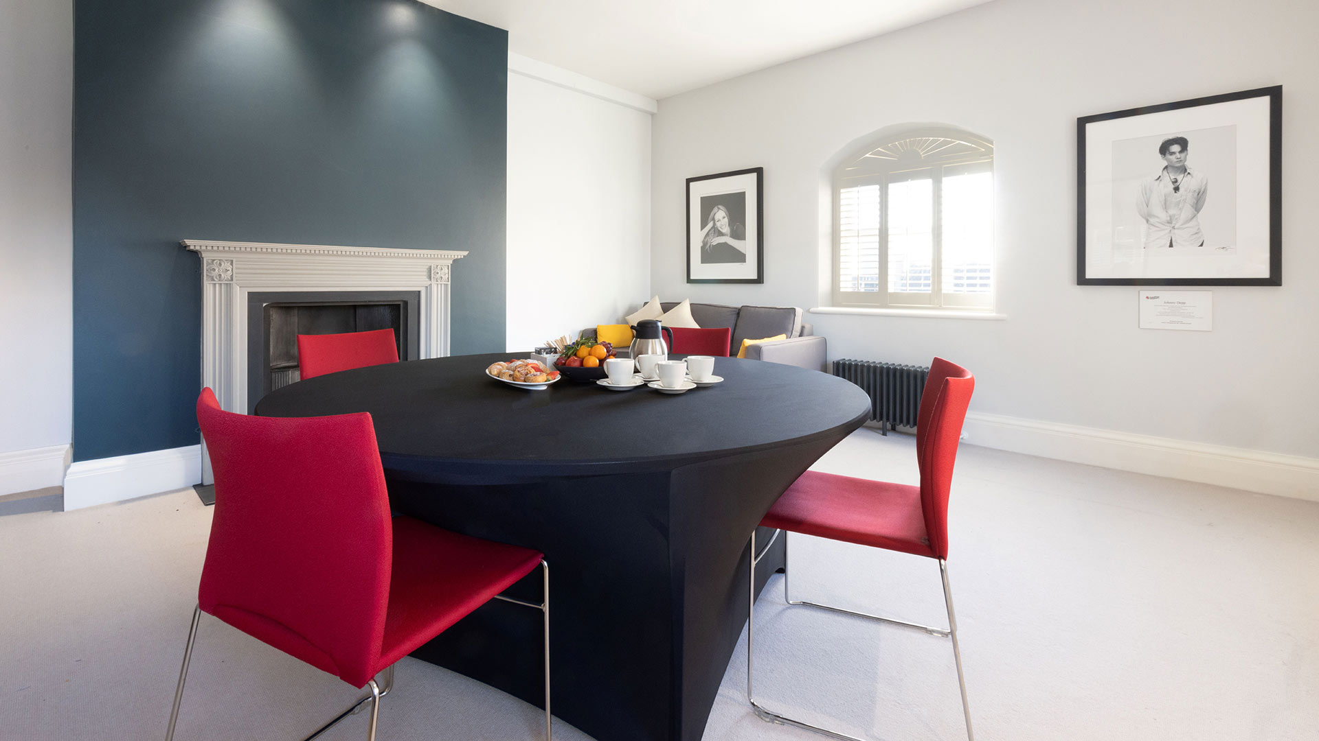 1 Richmond Street boardroom