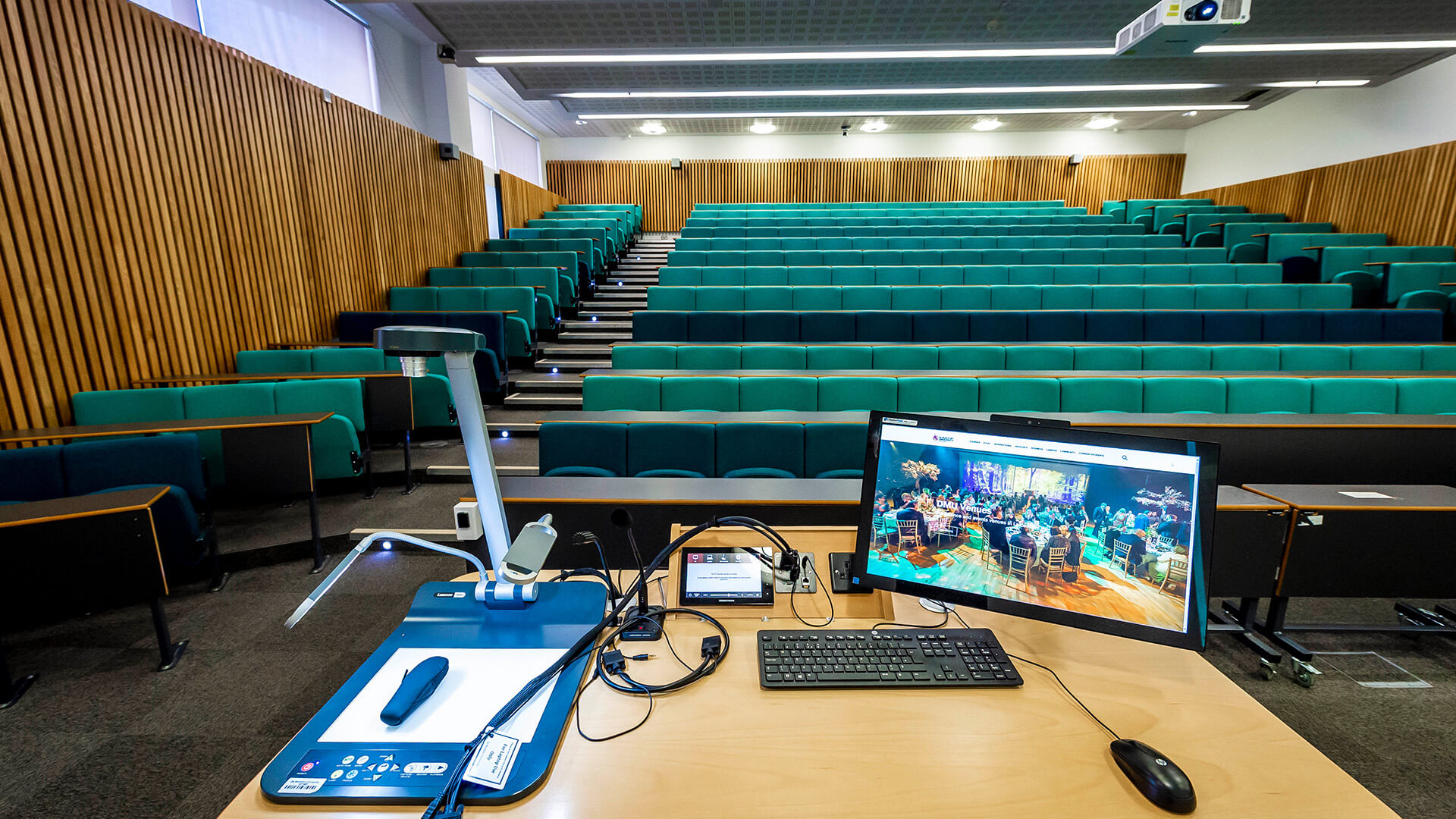 Lecture theatre image 2