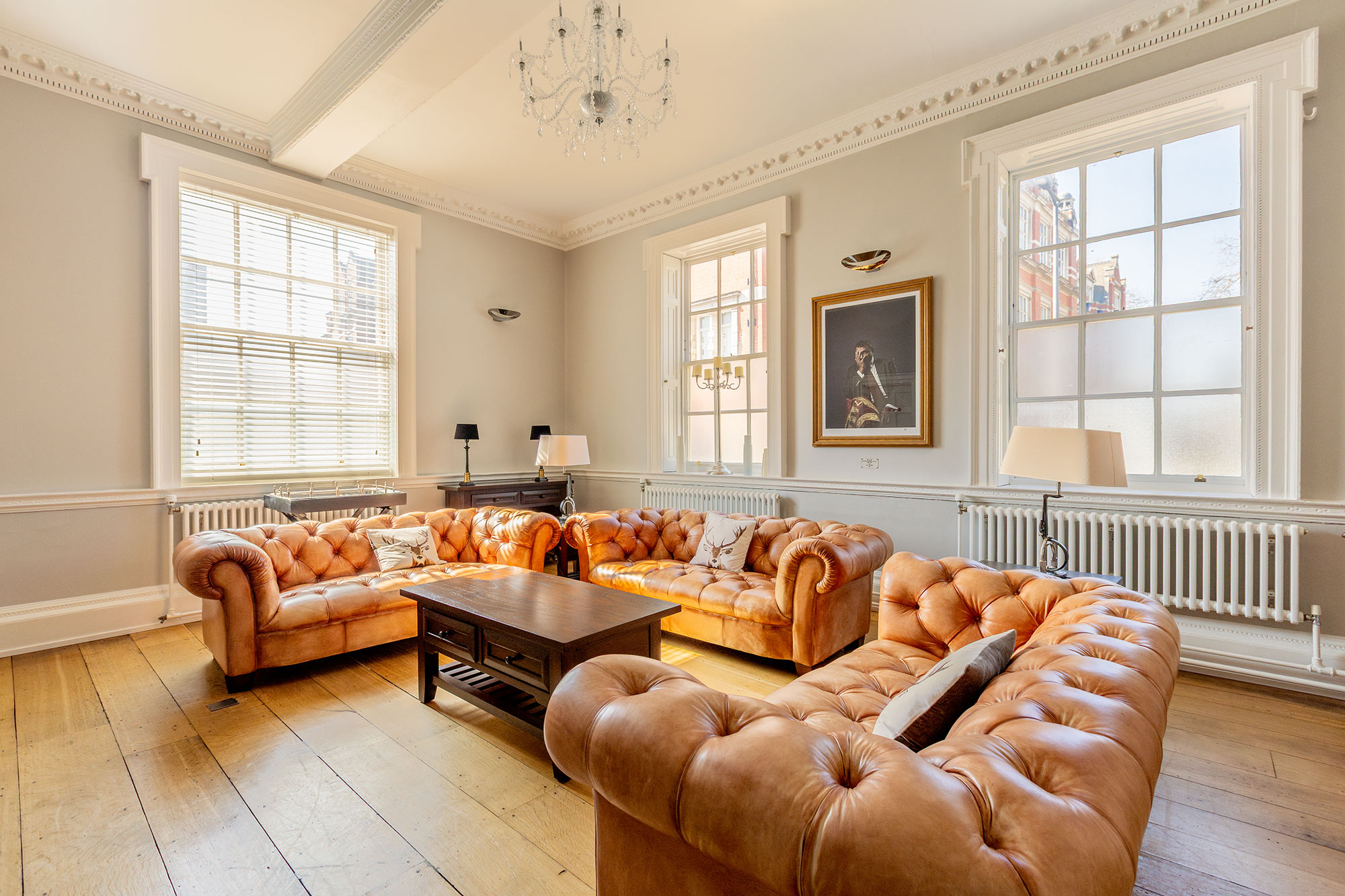 Richmond Street dining lounge