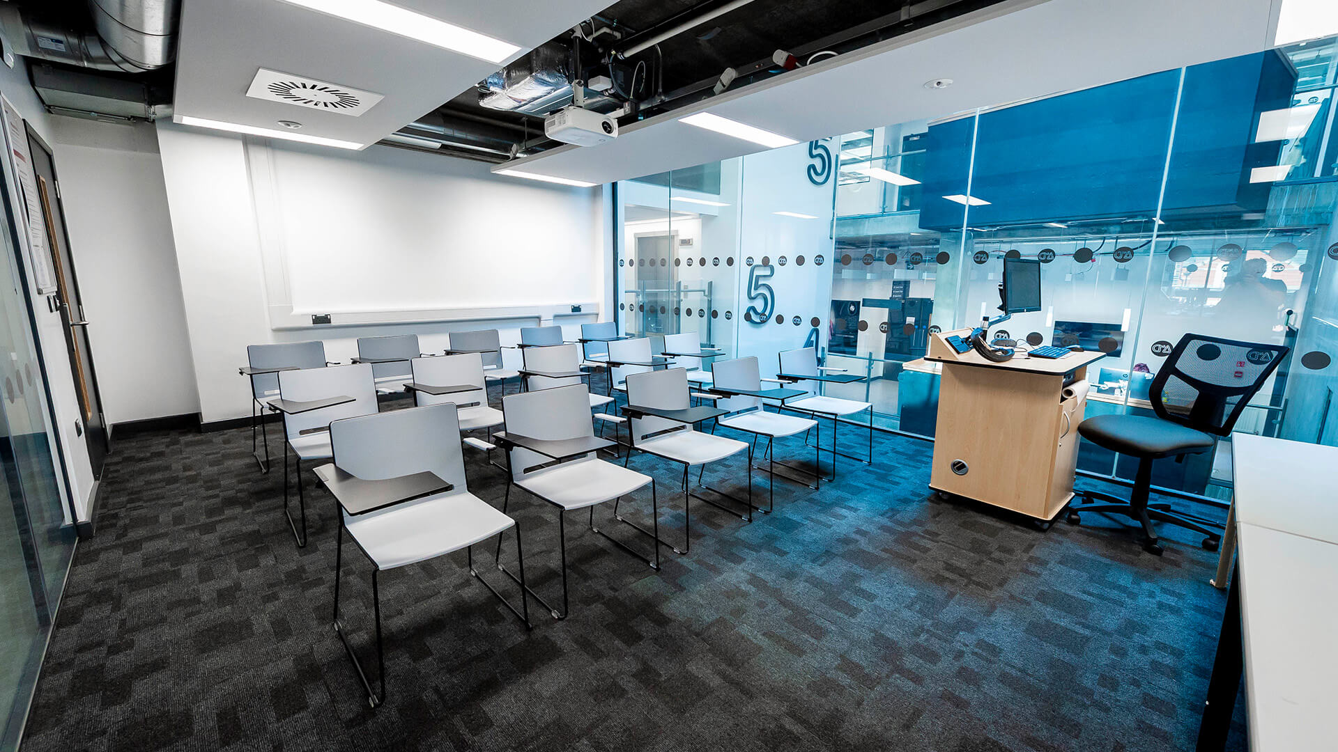 Vijay Patel Classroom 5.69 image 2