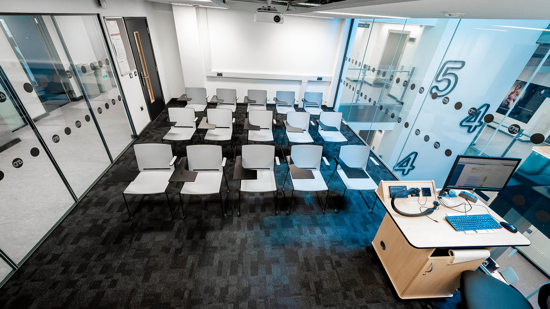 Vijay Patel Classroom 5.69 image 3