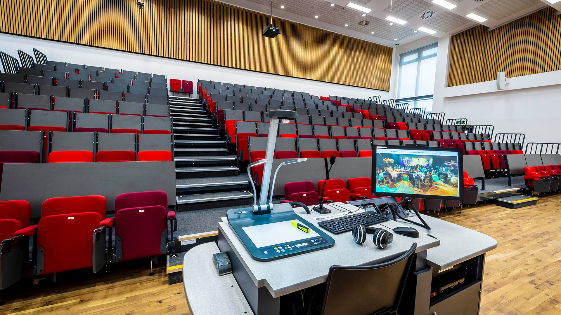 Vijay Patel Lecture Theatre image 2
