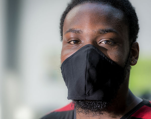 Your DMU Safety daily update: please always wear a face covering