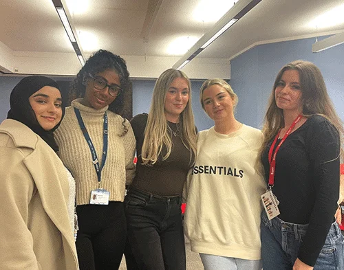 Call the (student) midwife