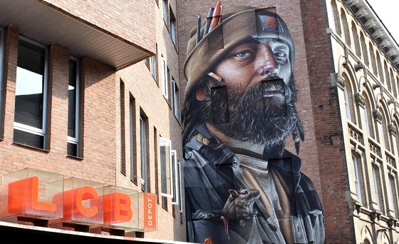 FESTIVALS - BRING THE PAINT (2)