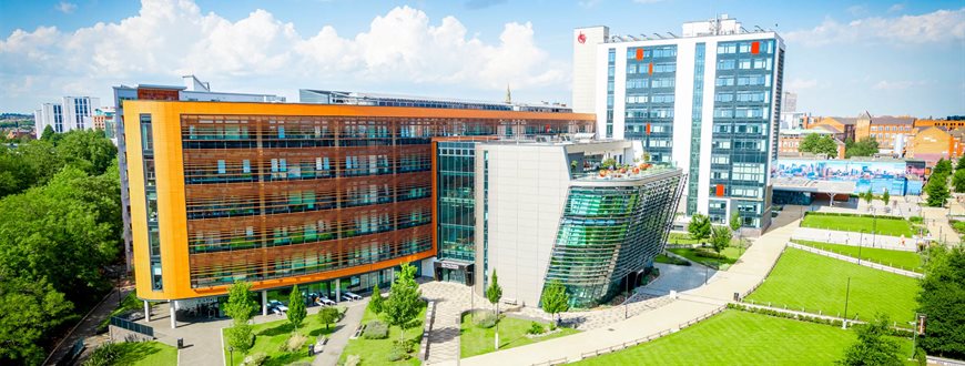 campus-hero-2-1920-img