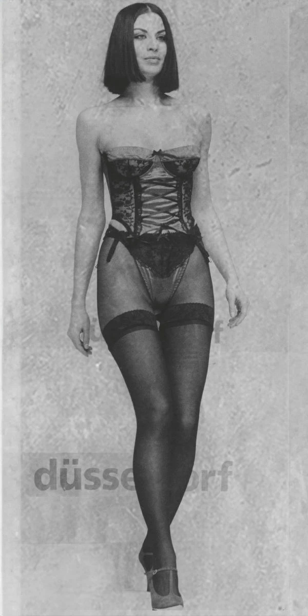 Model wearing student work from 1996. ©DMU Special Collections and Archive. 