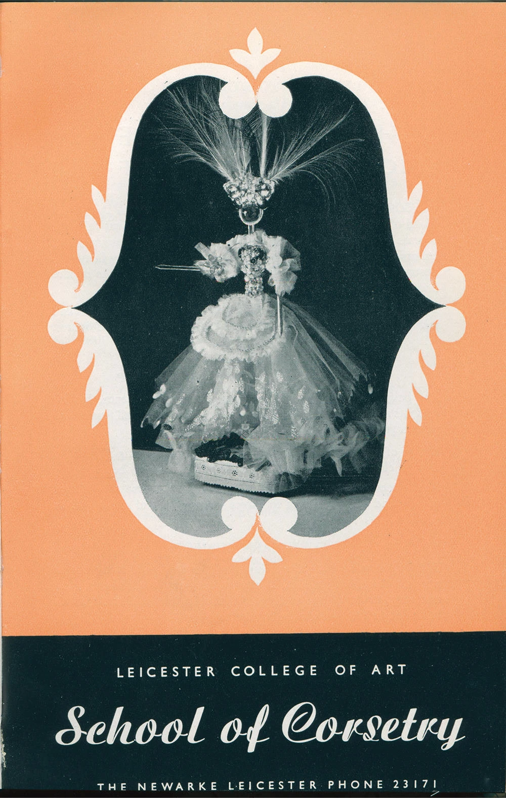 First ‘School of Corsetry’ prospectus, Leicester College of Art, 1947. ©DMU Special Collections and Archive.