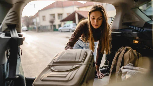 Packing tips for DMU London international students