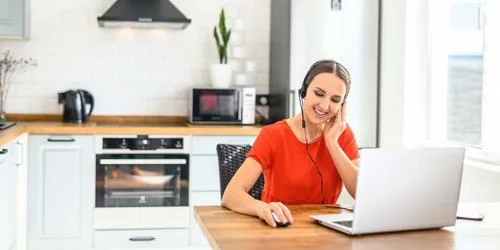 DMU's updated Flexible and Remote Home Working Policy