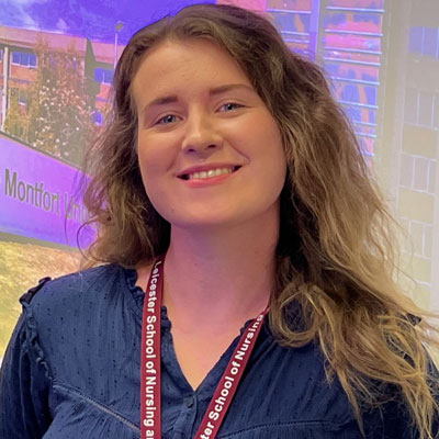 Profile picture for Liza Sixsmith