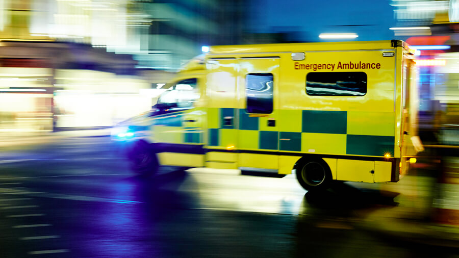 Ambulance_02