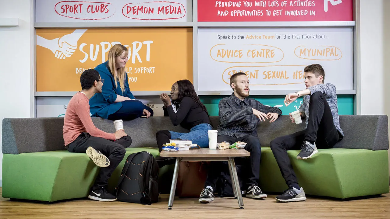 De Montfort University Contextual Offers