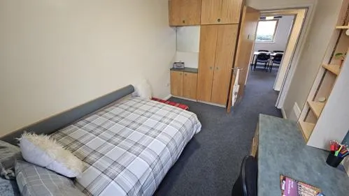 Bede studio bedroom 1