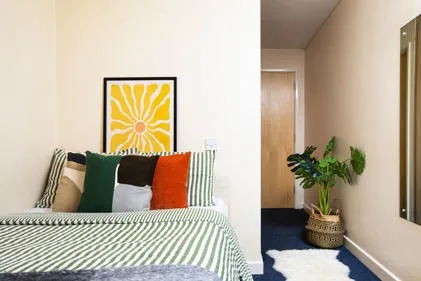 Medium double ensuite 1