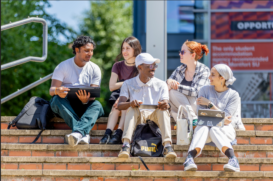 students-relaxing